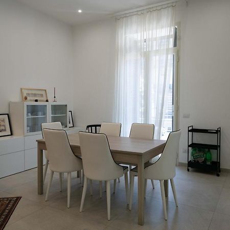 Gramsci Luxury Apartment By Dimorra Наполи Екстериор снимка
